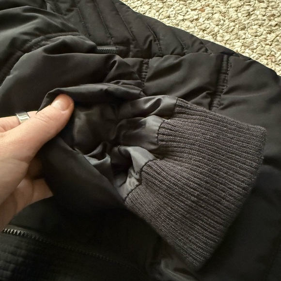 Tommy Hilfiger Quilted Hooded Faux Fur Long Parka Puffer Jacket Size Large - Picture 8 of 15